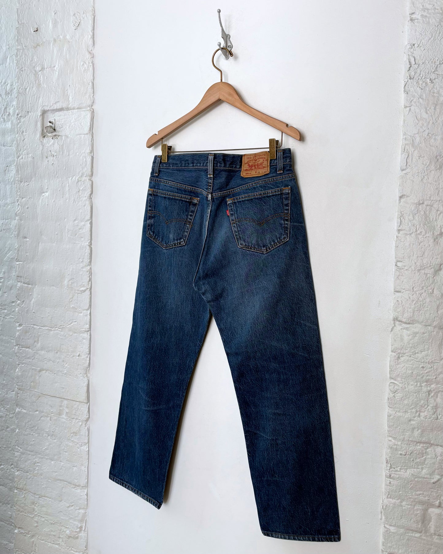 Vintage Levi's 501 (33x28)