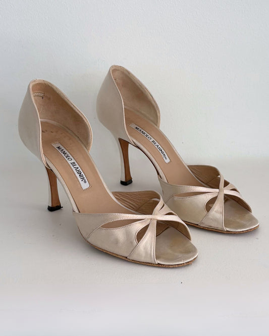 Manolo Blahnik Pumps