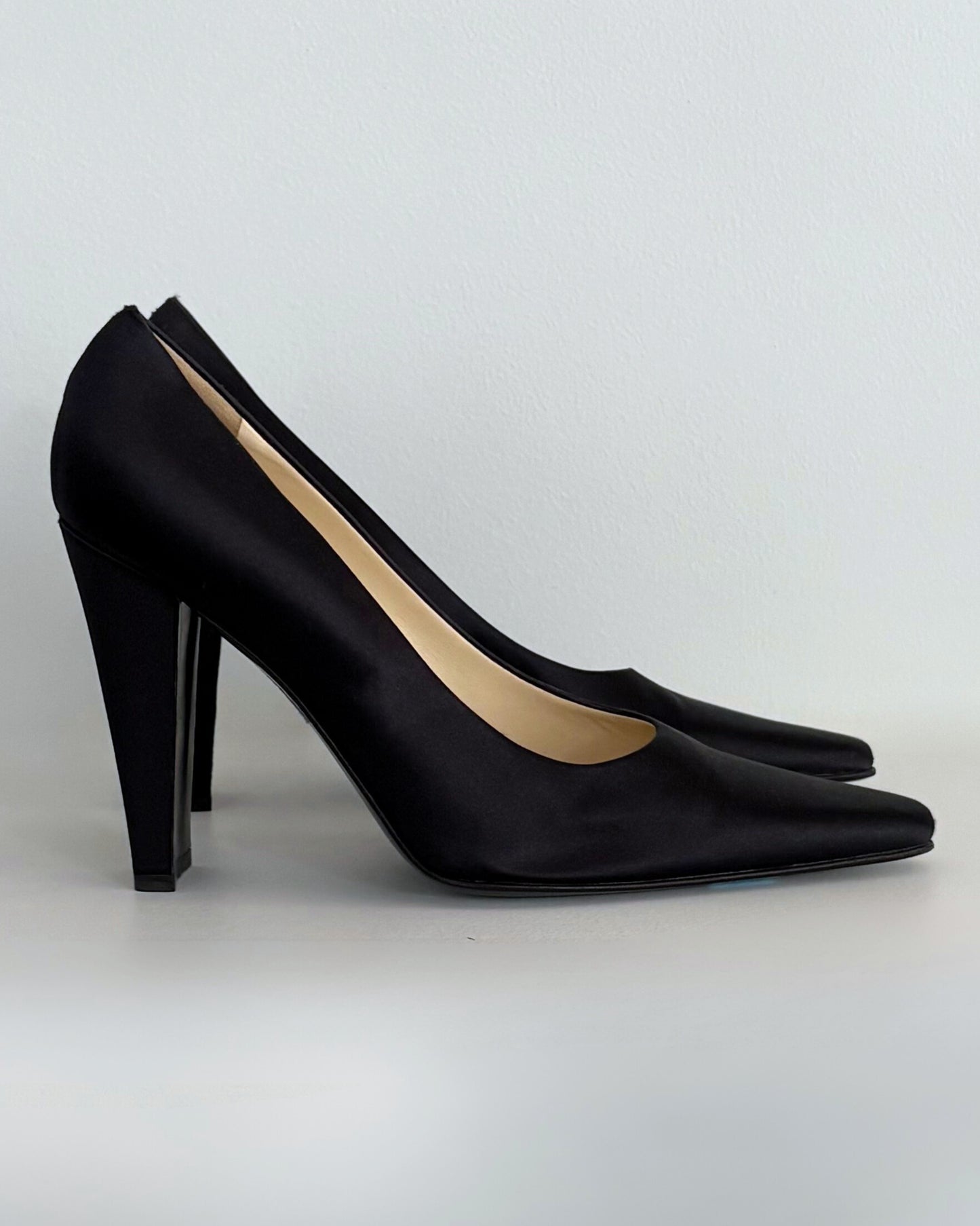 Prada Pumps