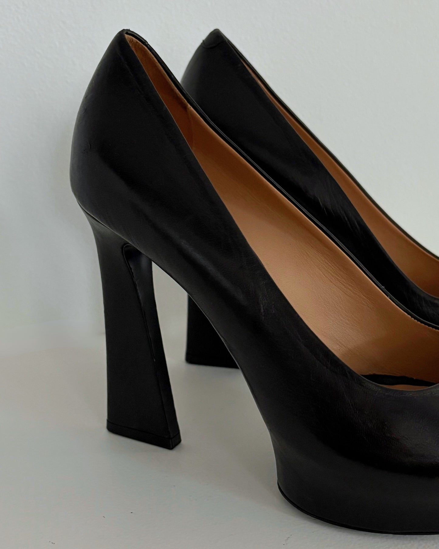 Céline Pumps