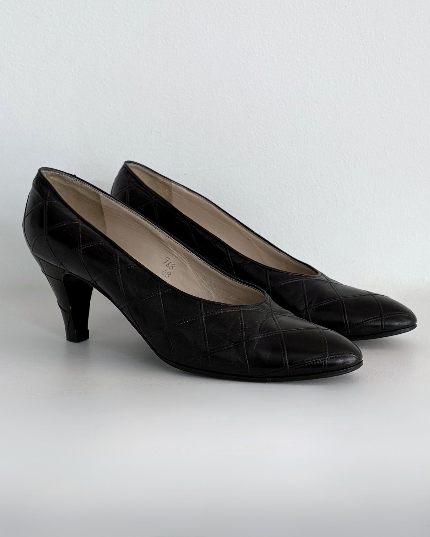 Chanel Pumps