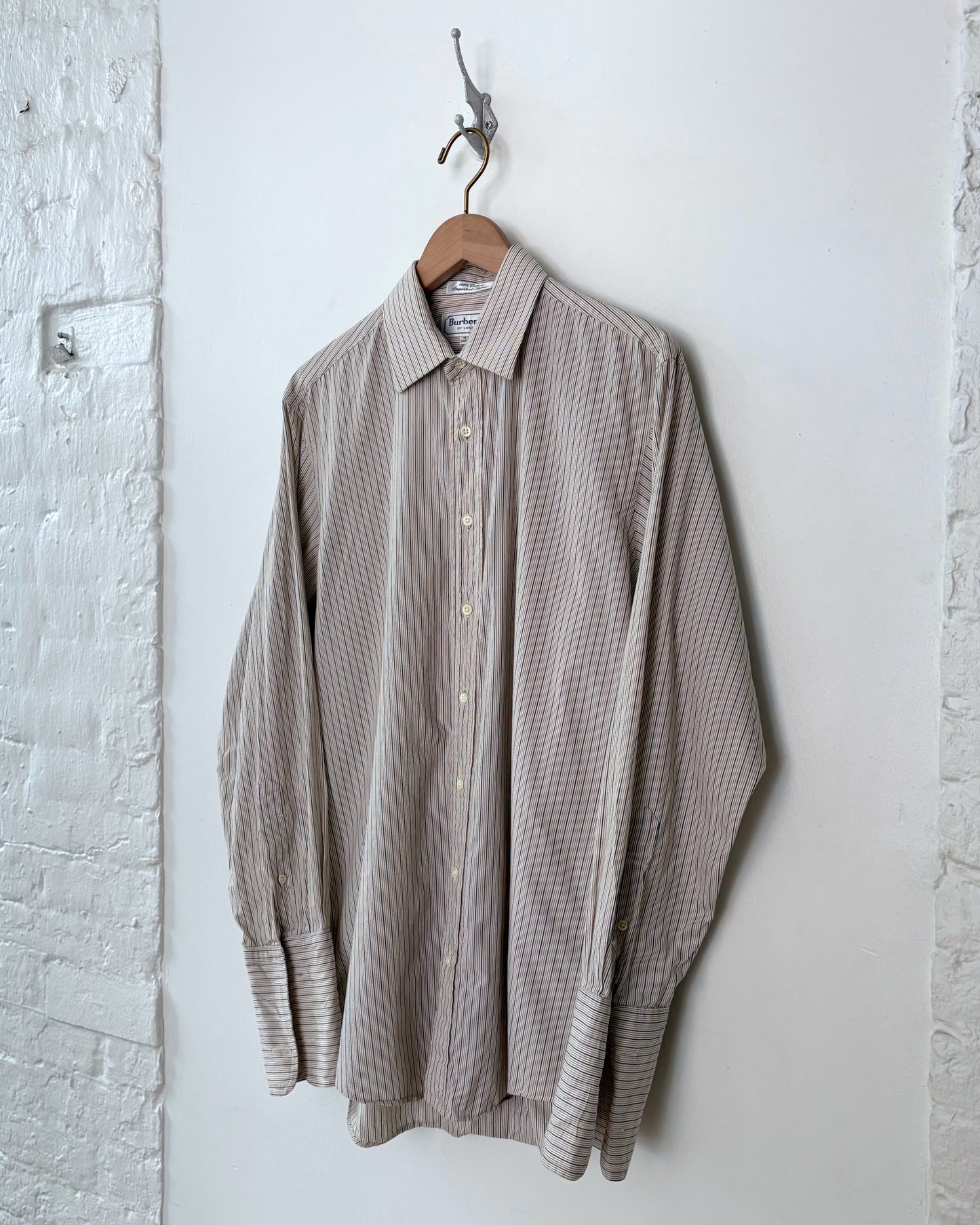 Burberrys Button Down