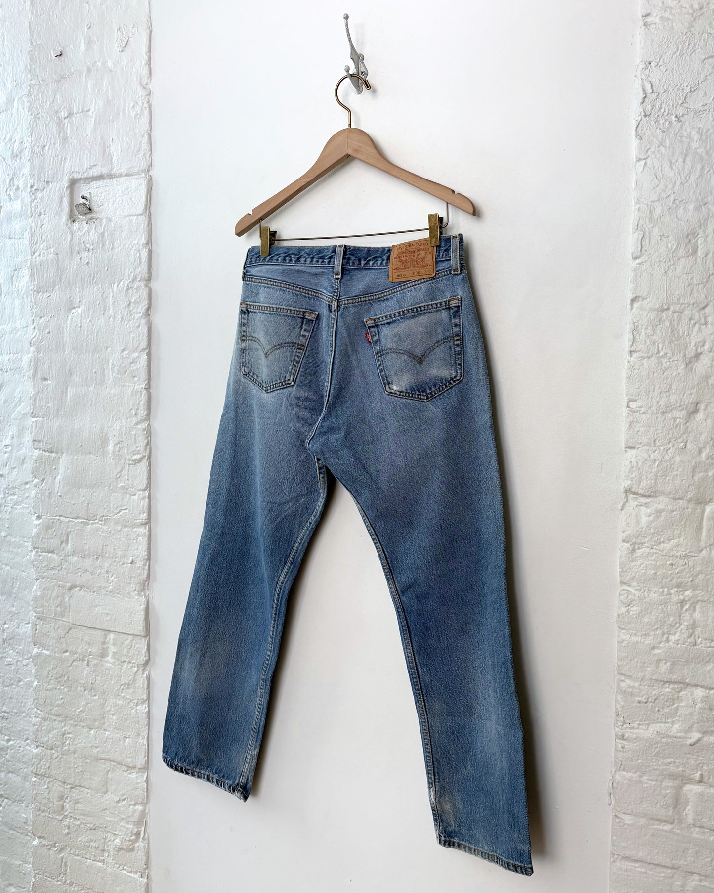 Vintage Levi's 501 (33x29)
