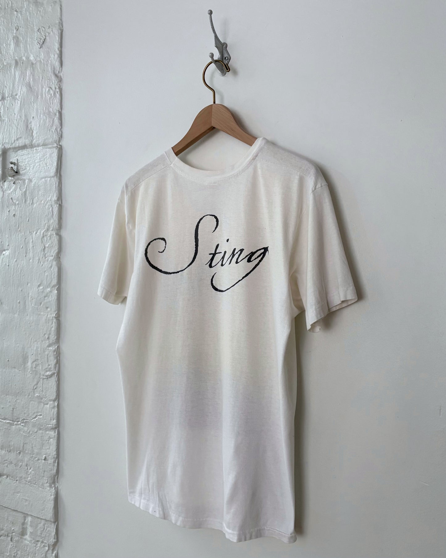 Sting Tee