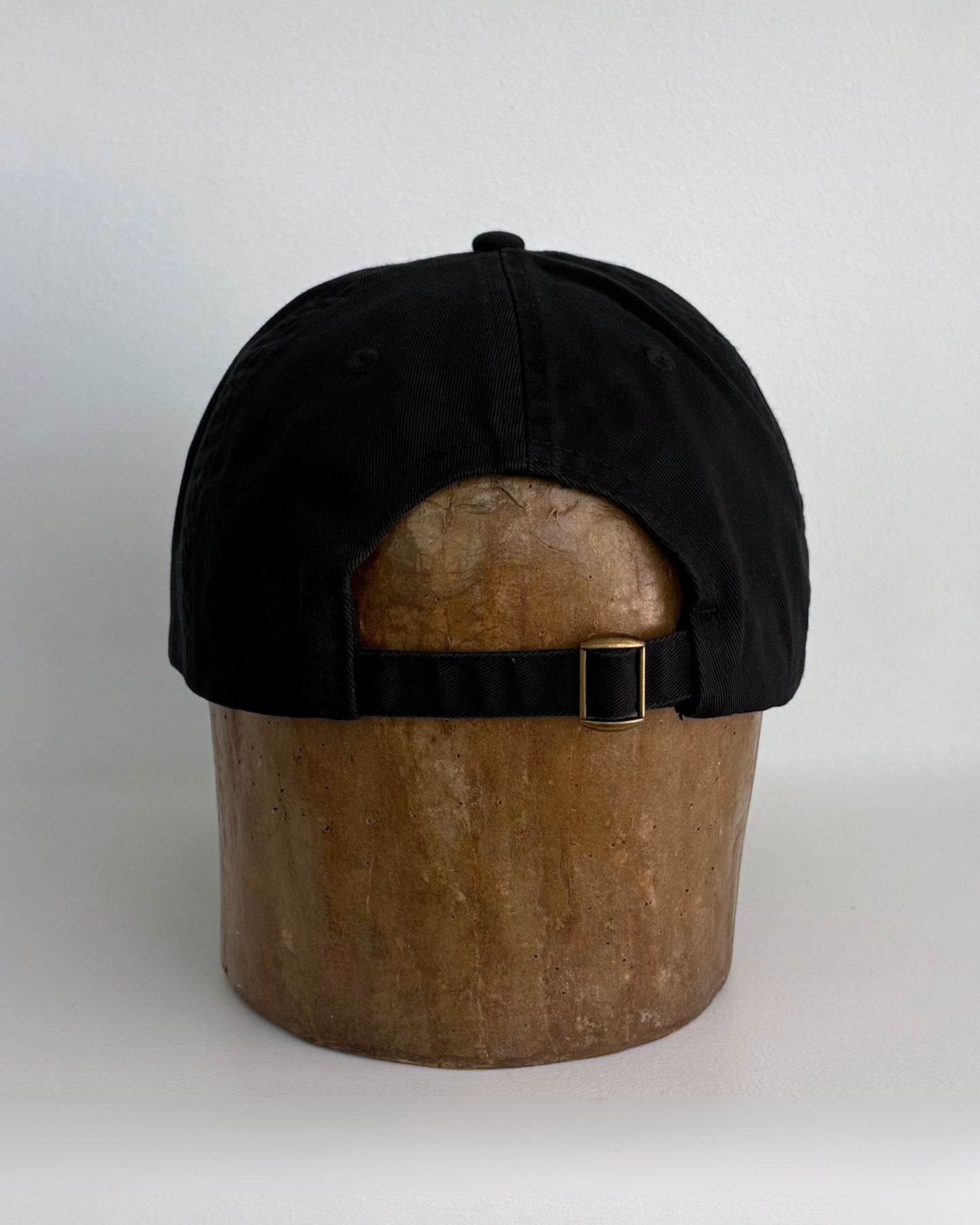 Sorbara's Script Cap