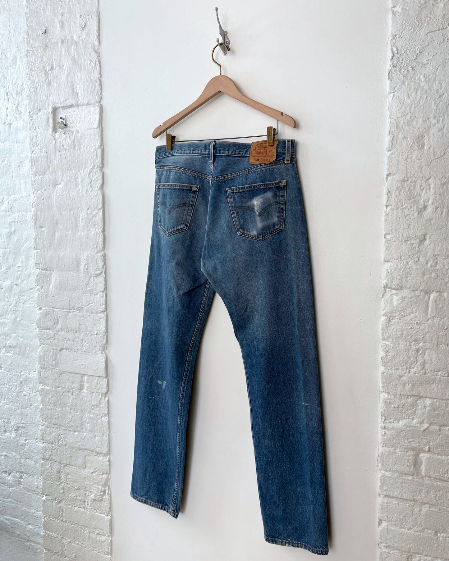 Vintage Levi's 501 (36x33)
