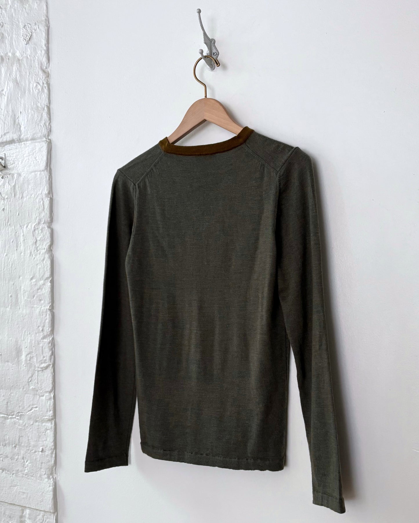 Agnes B. Knitwear