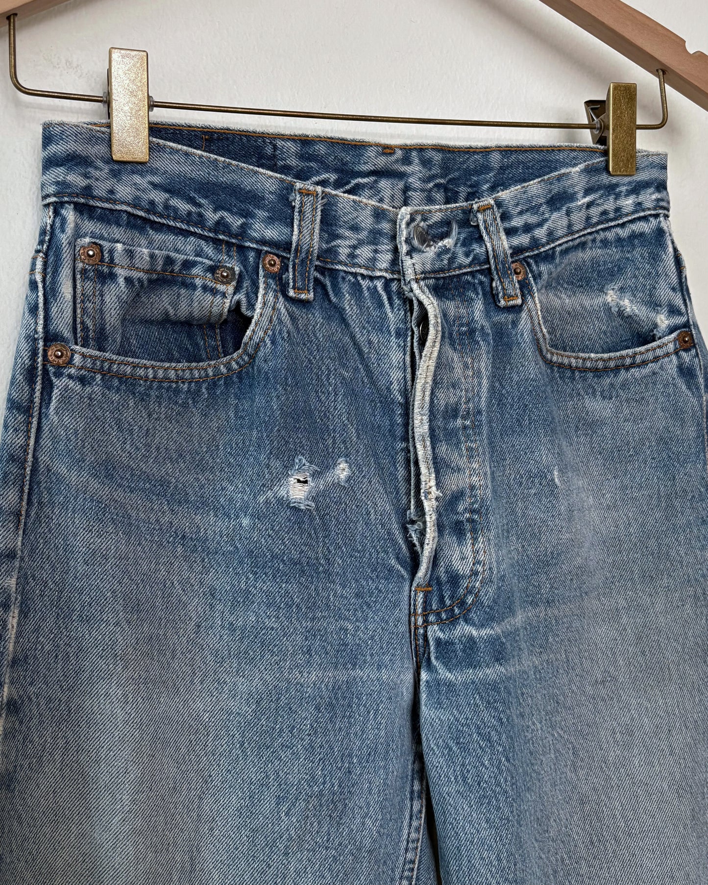 Vintage Levi's 501 (26x32)