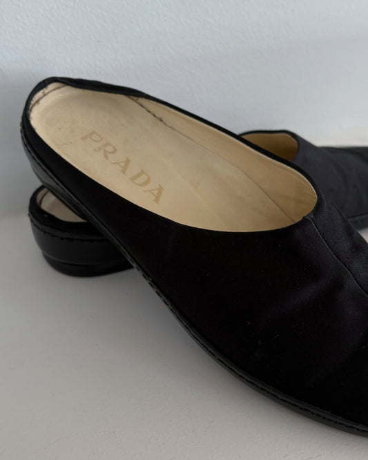 Prada Slides