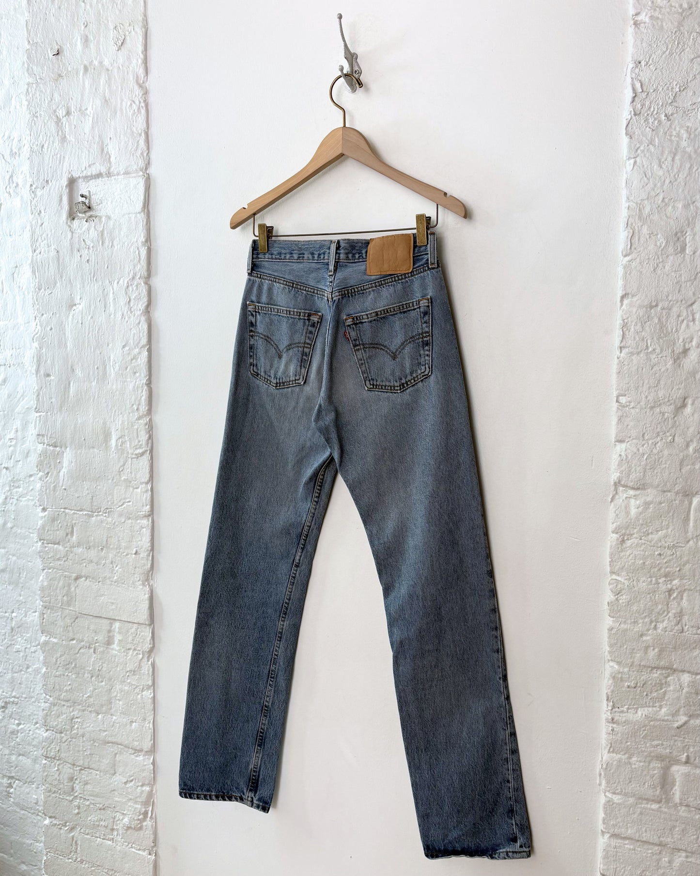 Vintage Levi's 501 (28x31)