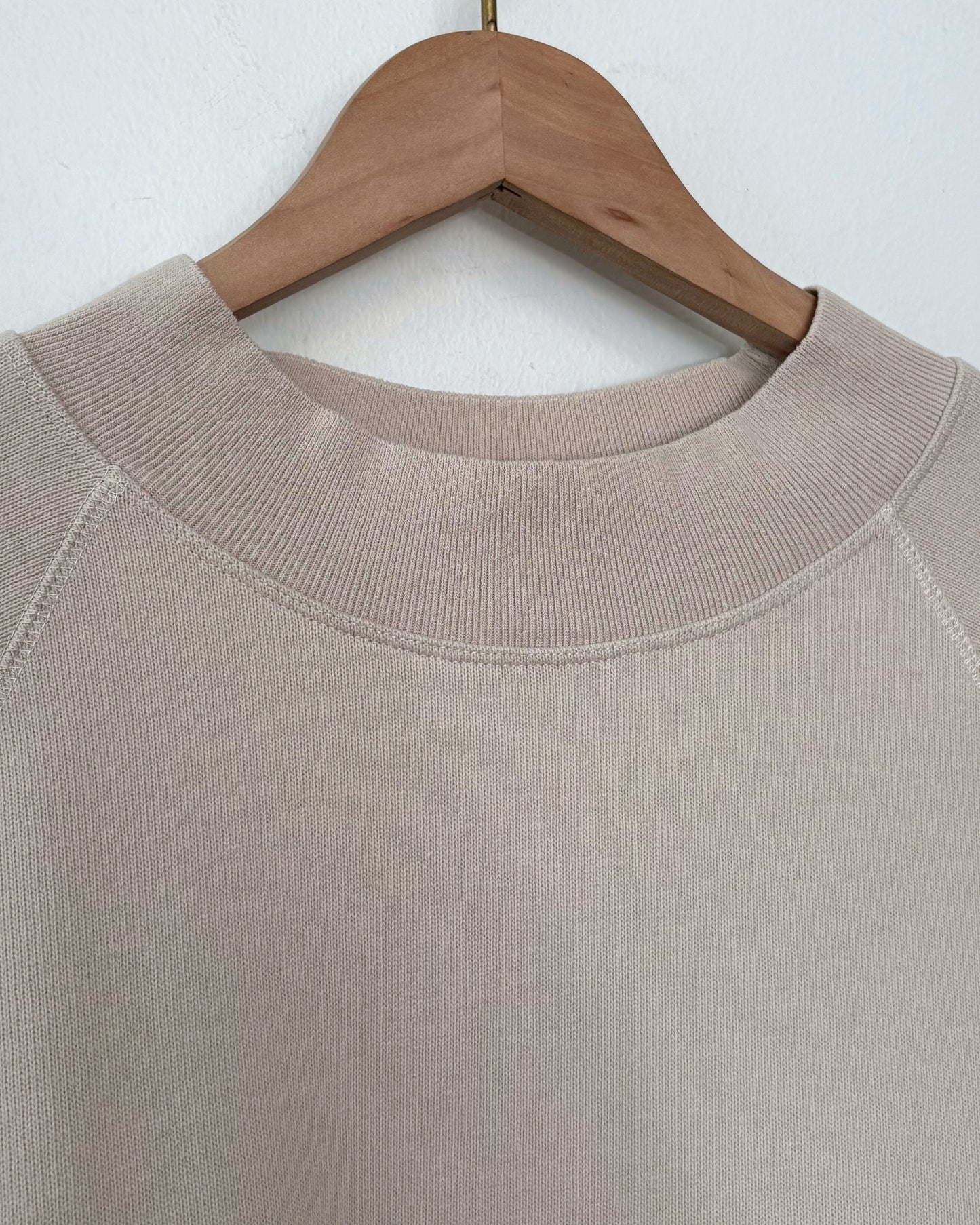 MHL Mockneck