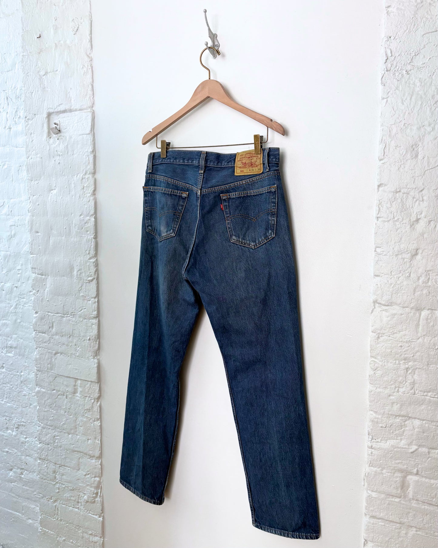 Vintage Levi's 501 (33x30)