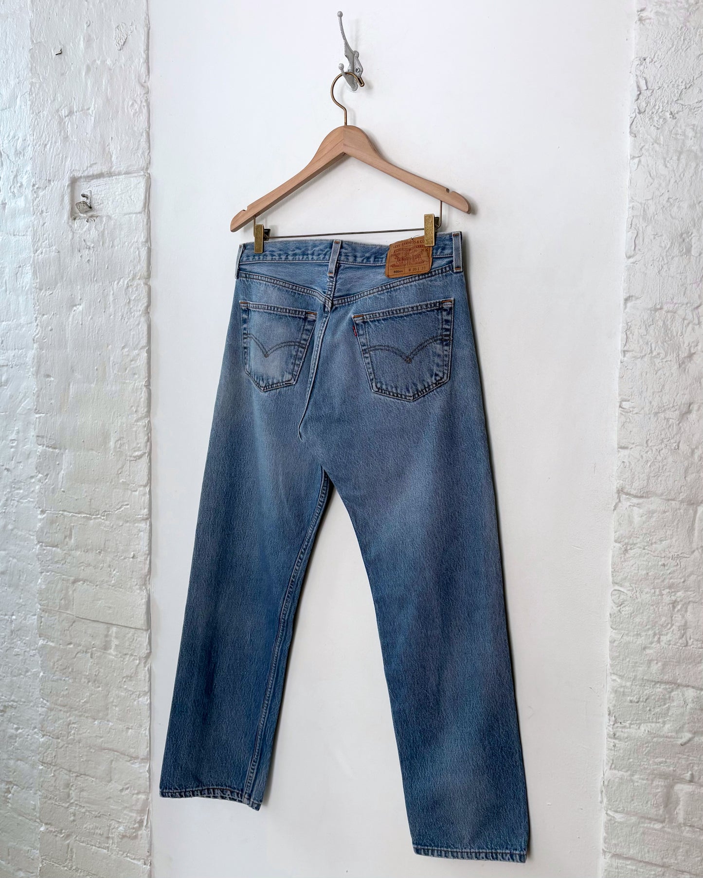 Vintage Levi's 501 (33x30)