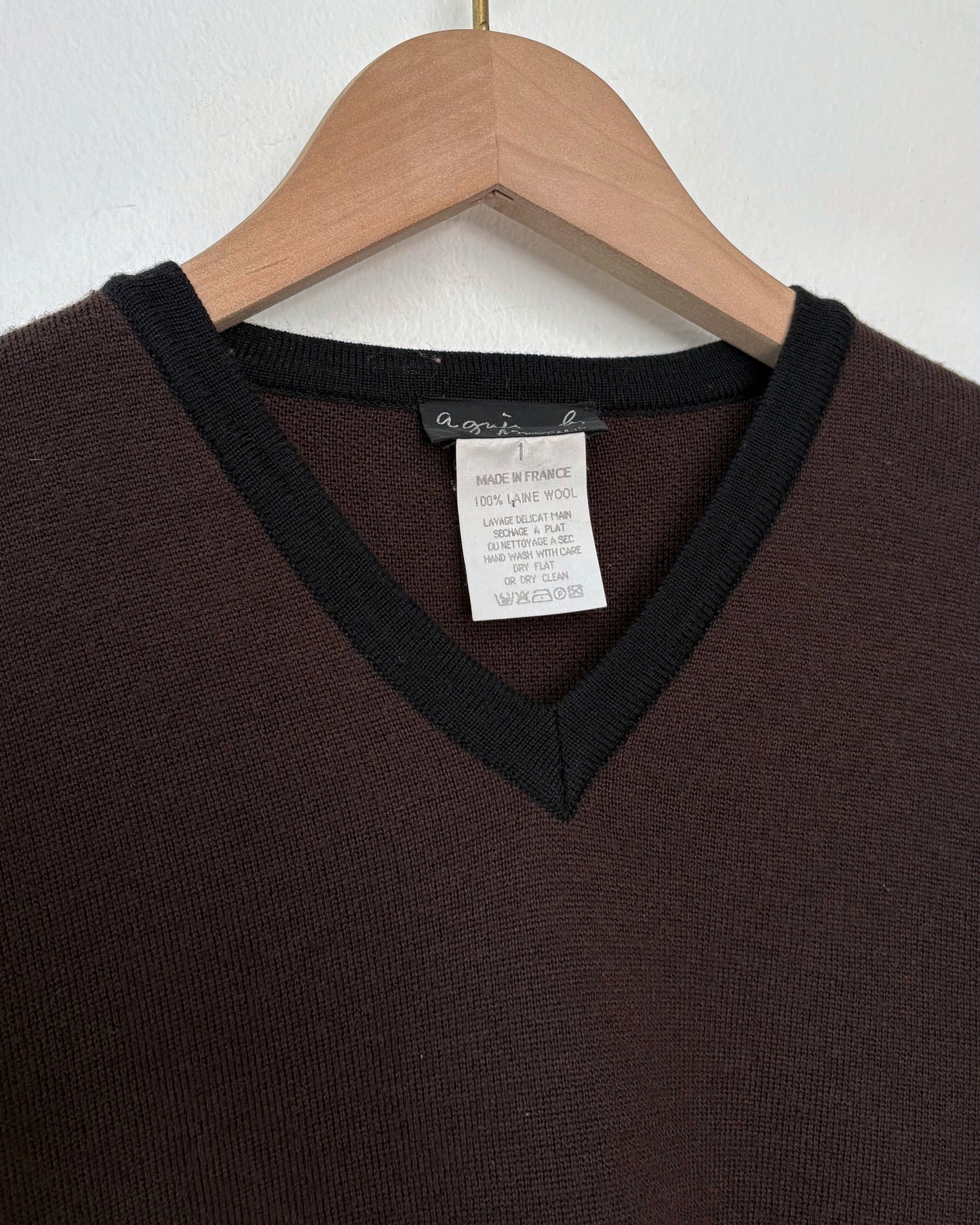 Agnes B. Knitwear