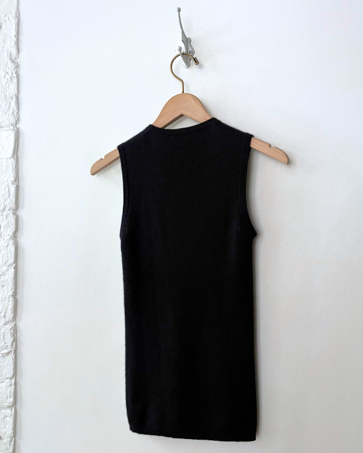 Prada Sleeveless Knitwear