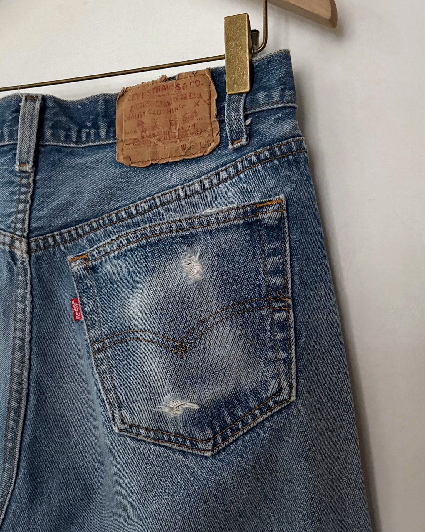 Vintage Levi's 501 (30x26)