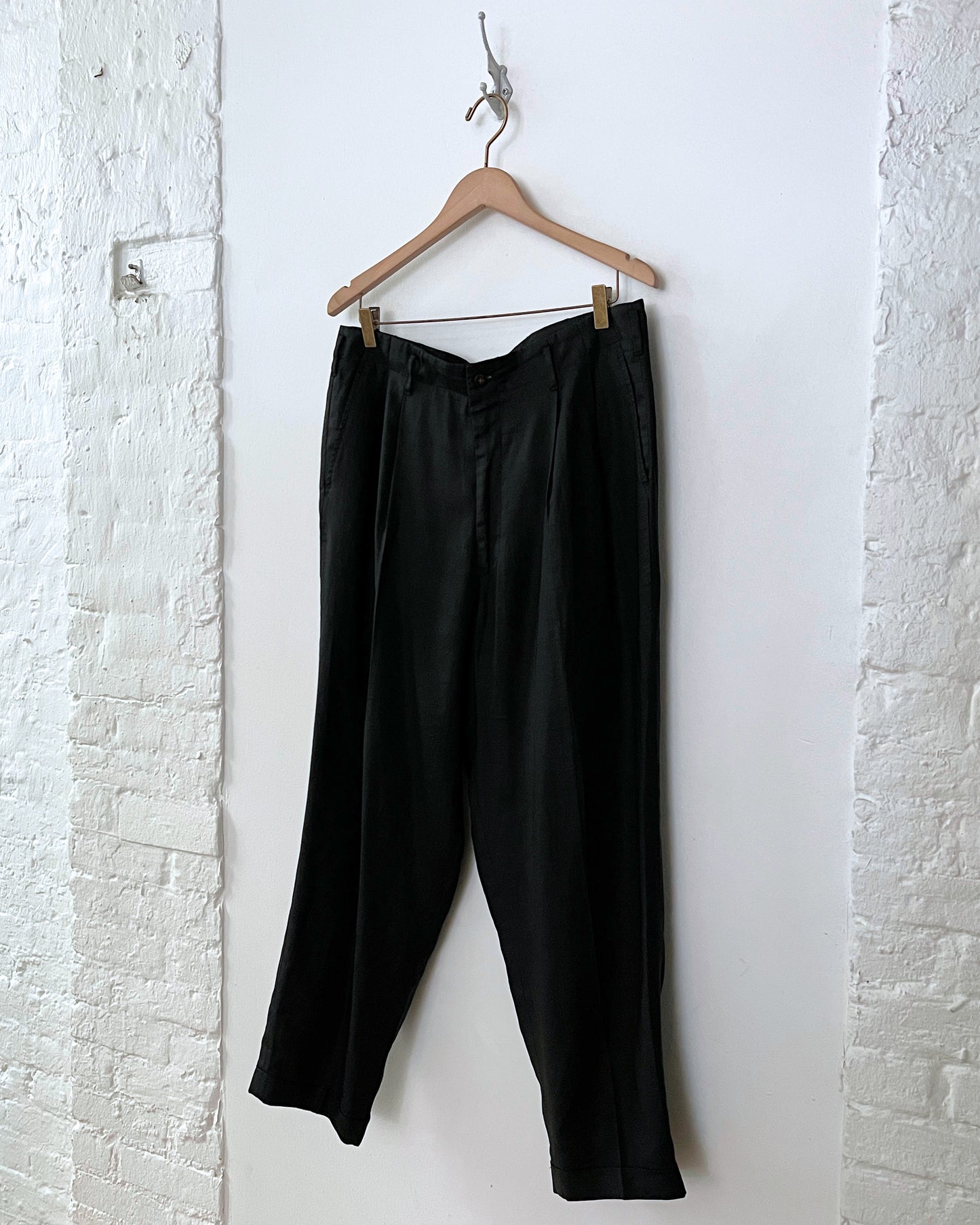 Barneys NY Slacks 36"