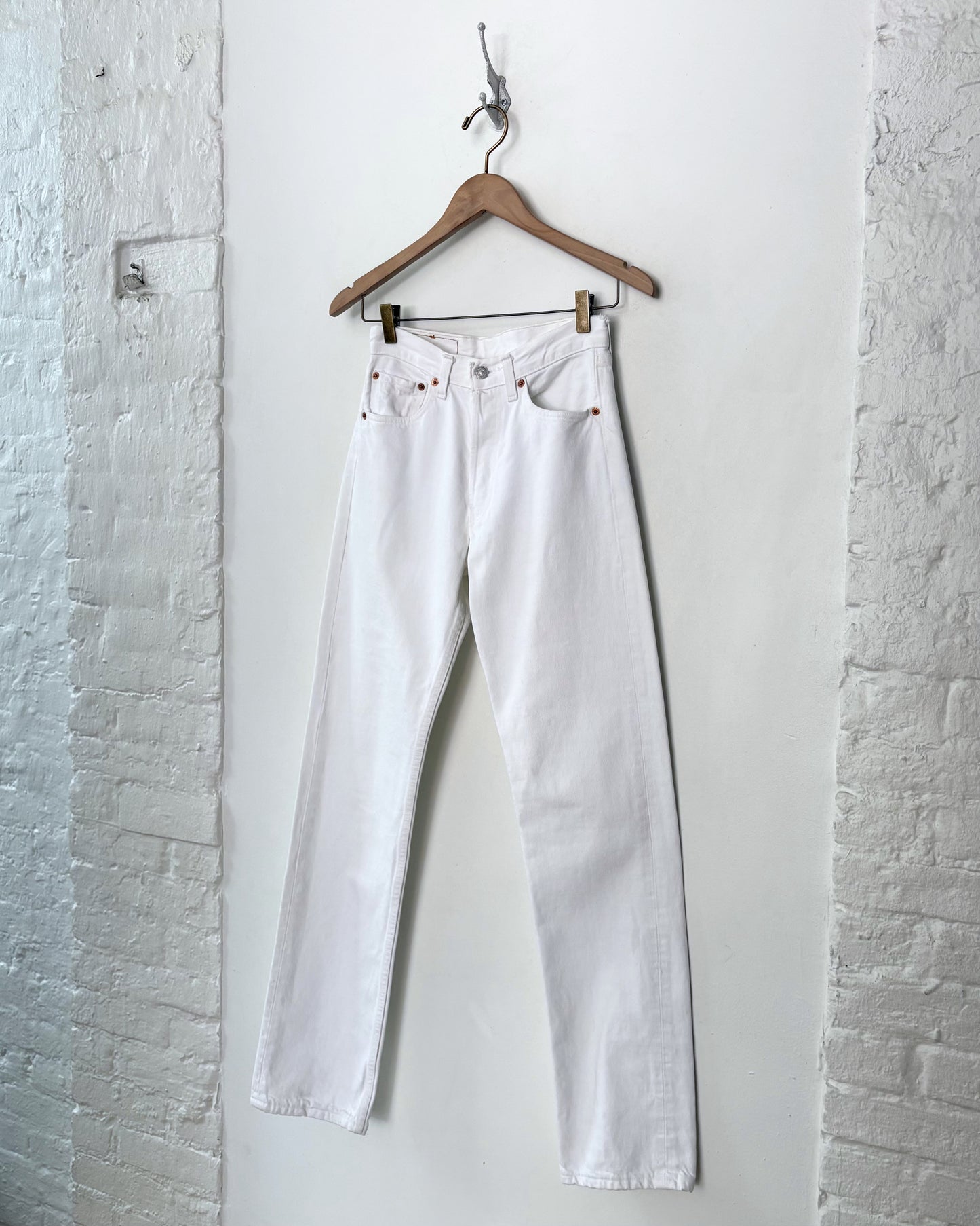 Vintage Levi's 501 (26x33)
