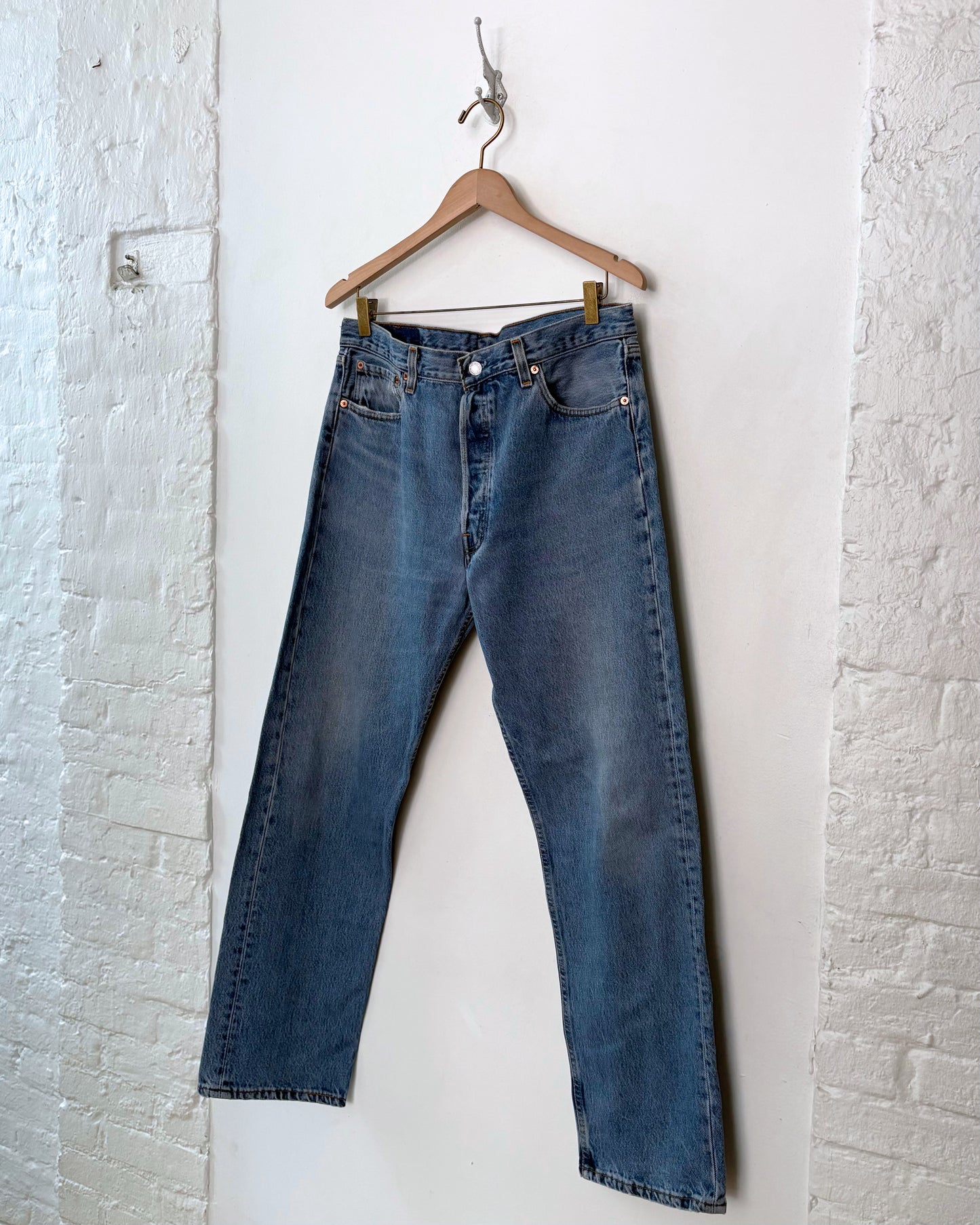 Vintage Levi's 501 (35x30)