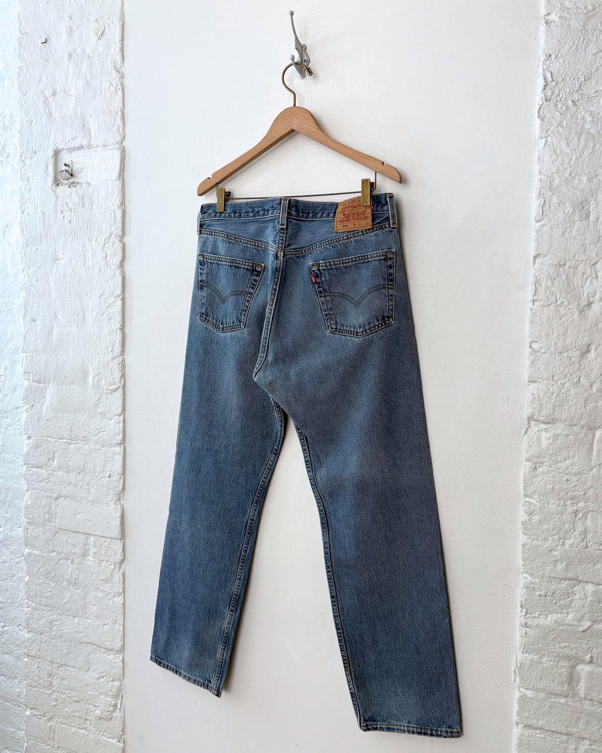 Vintage Levi's 501 (35x28)