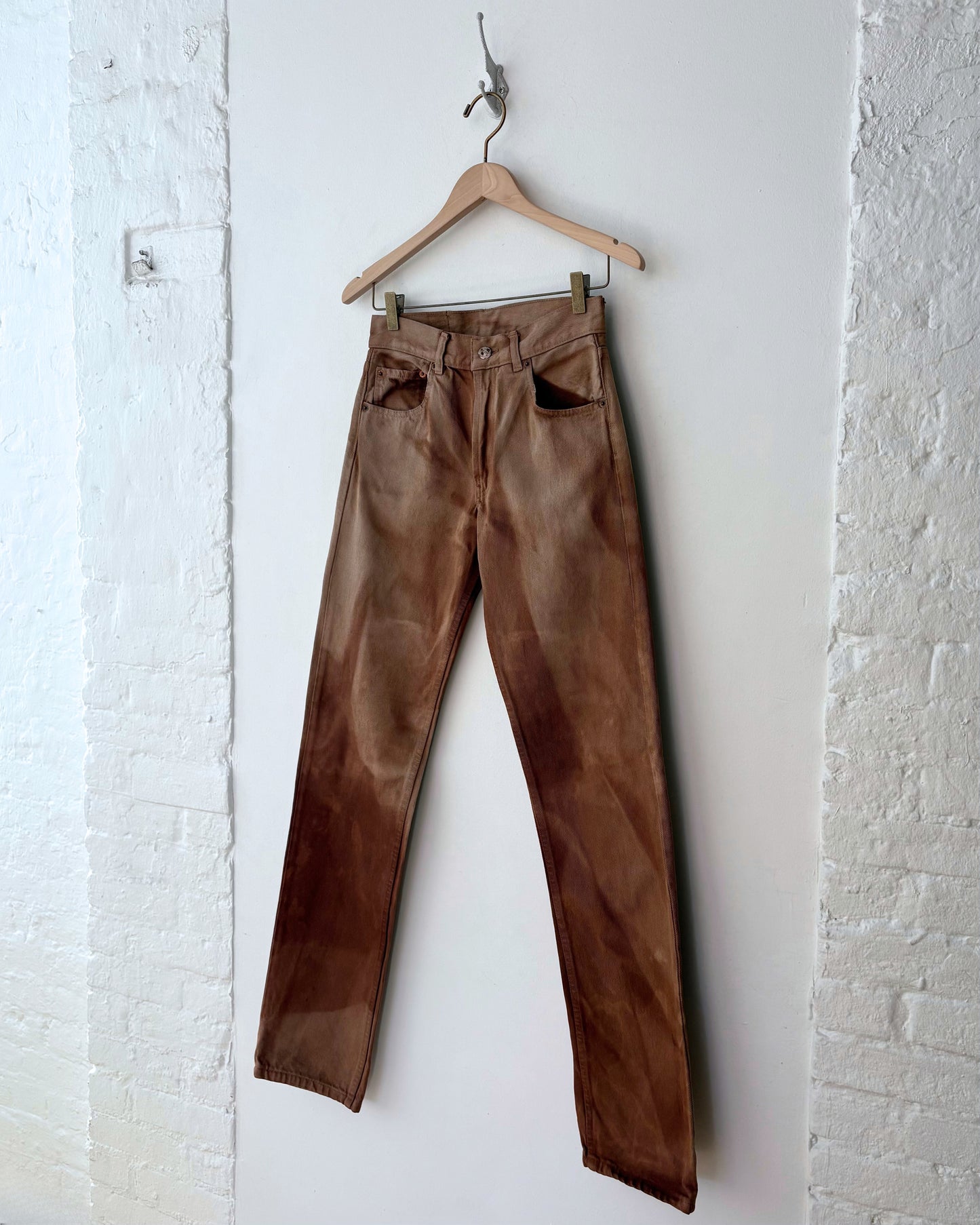 Sunfaded Levi’s 501 (27x35)