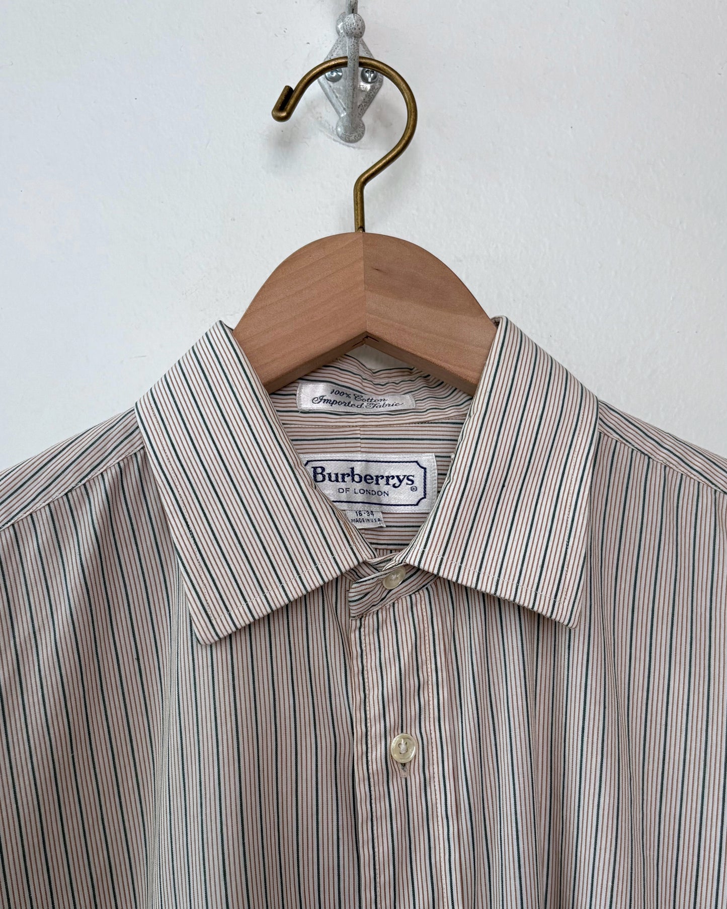 Burberrys Button Down