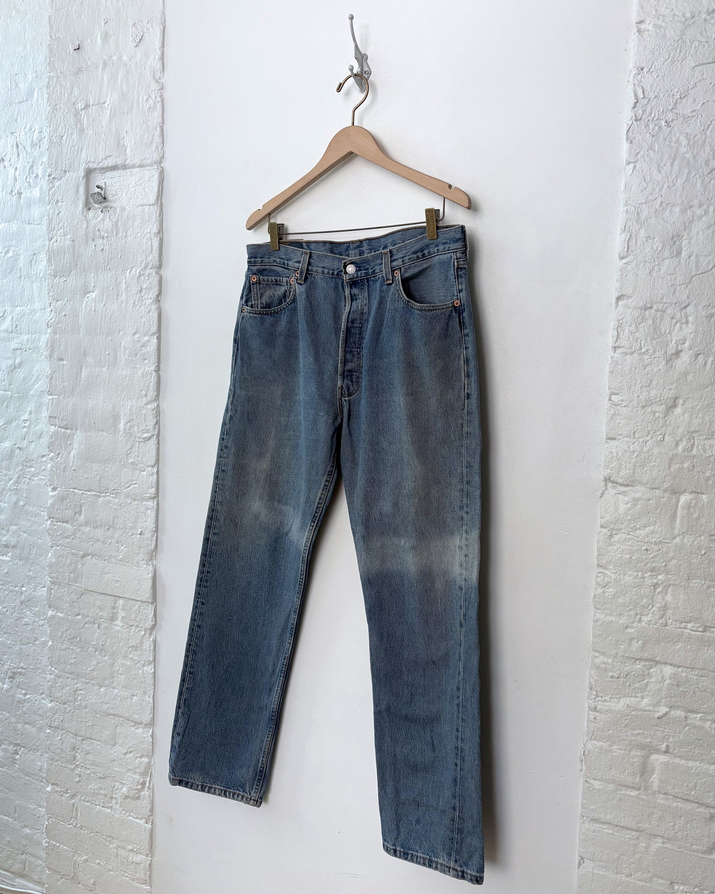 Vintage Levi's 501 (35x32)