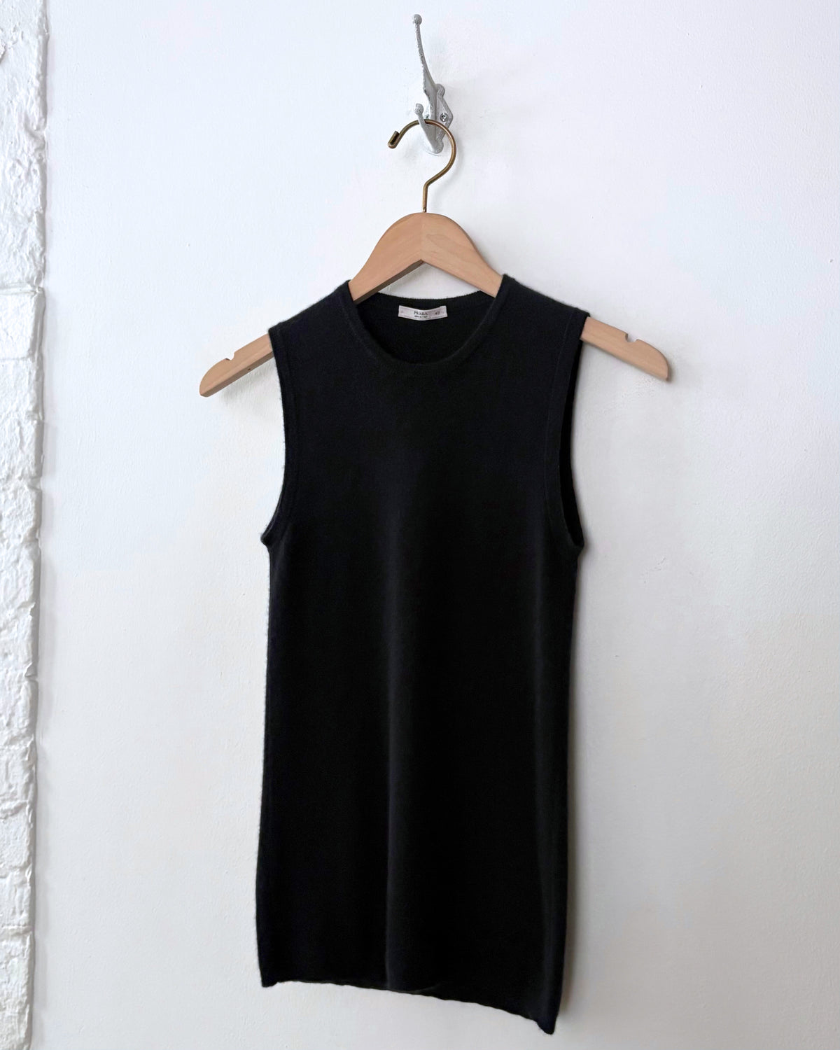 Prada Sleeveless Knitwear