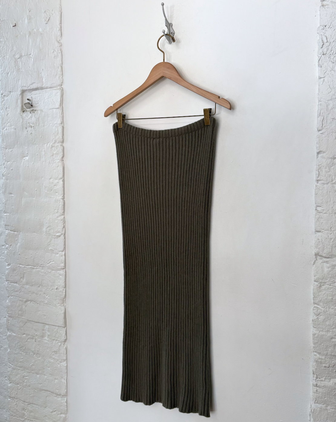 Krizia Ribbed Long Skirt 29"