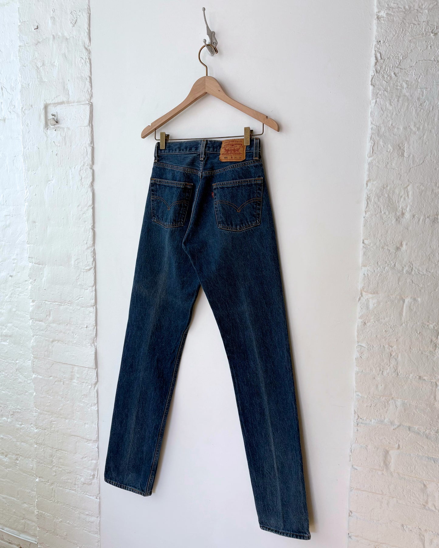 Vintage Levi's 501 (26x35)