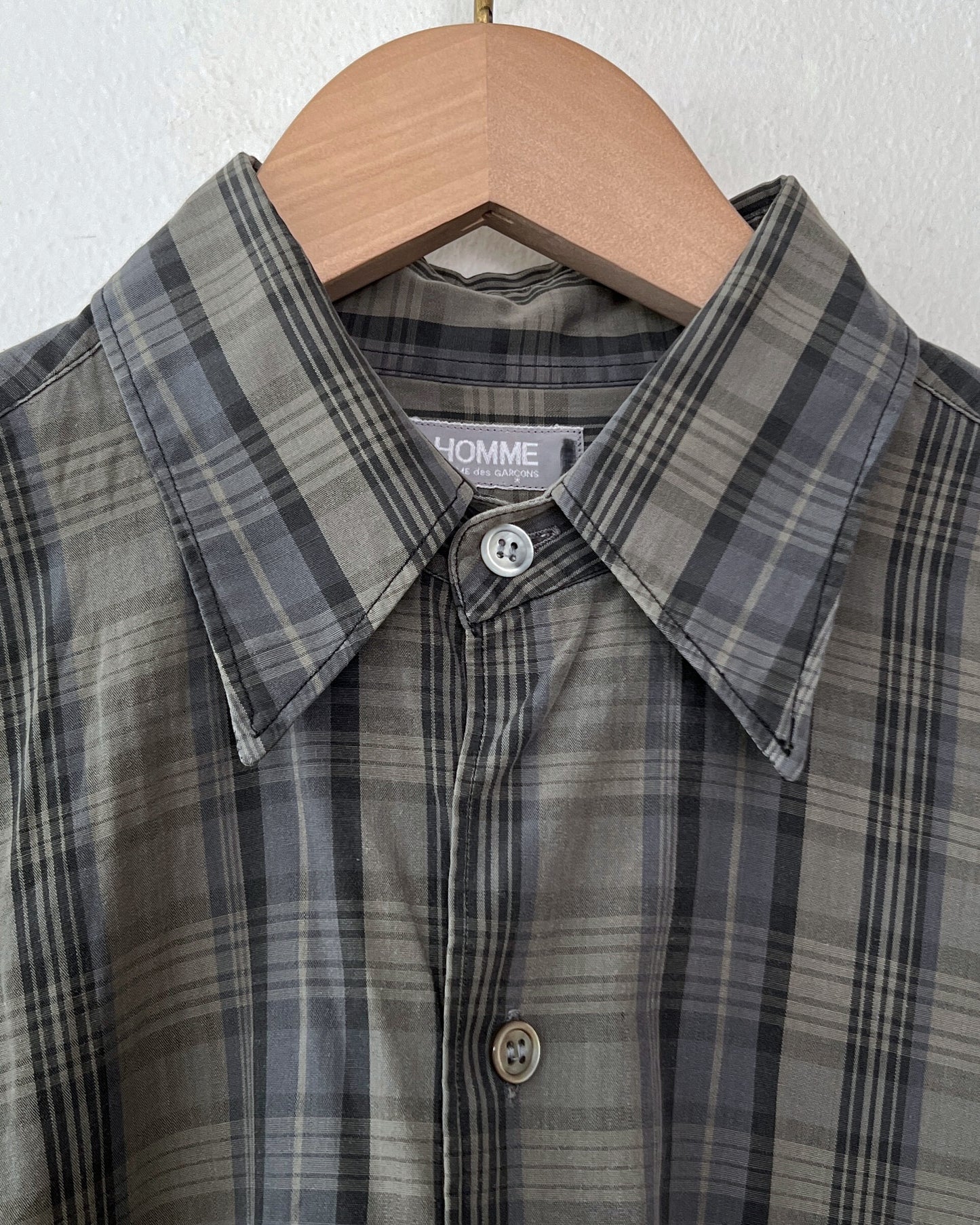 Comme des Garçons Button Down