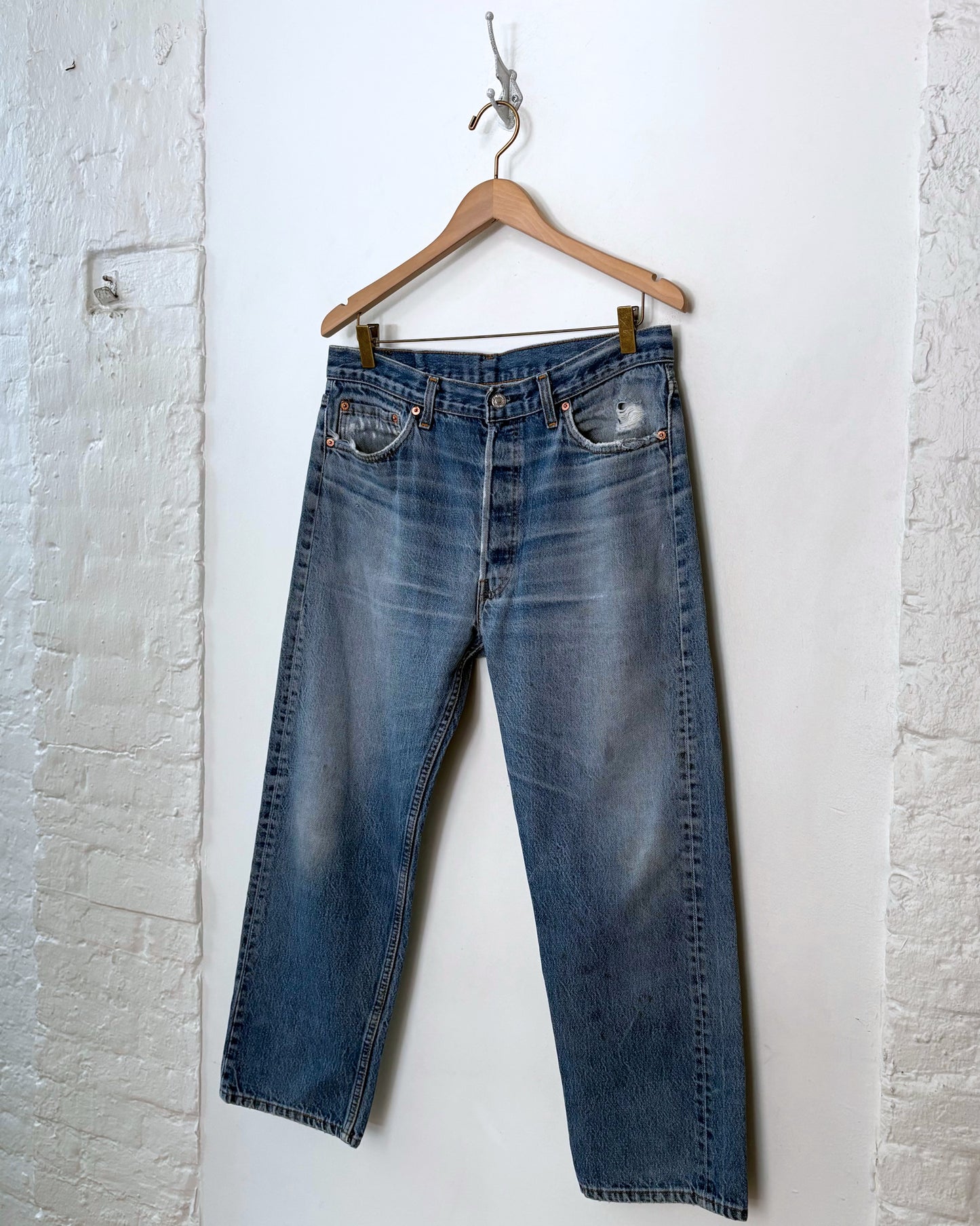 Vintage Levi's 501 (34x27)