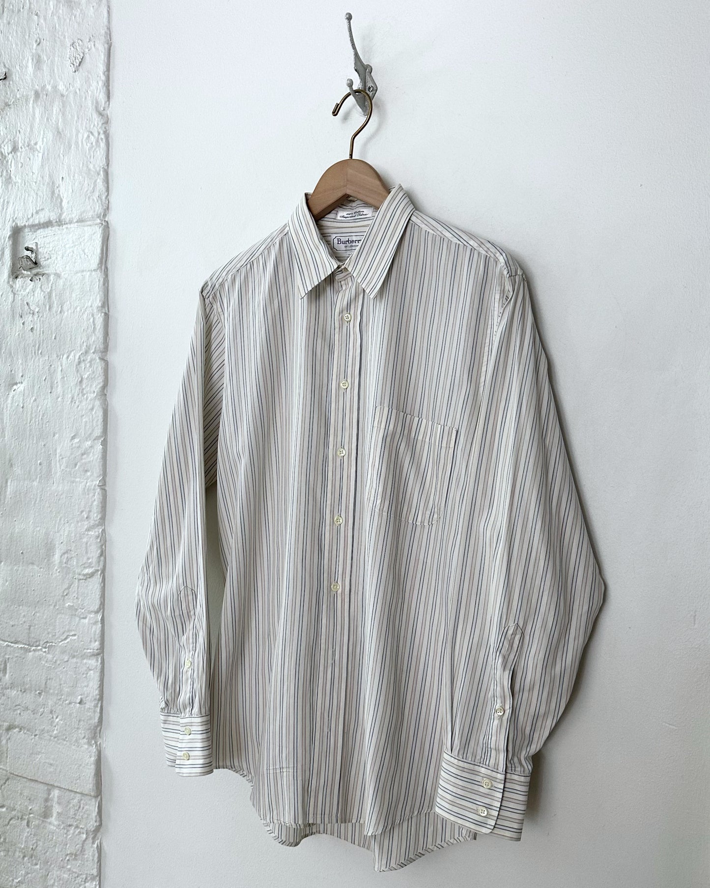 Burberrys Button Down