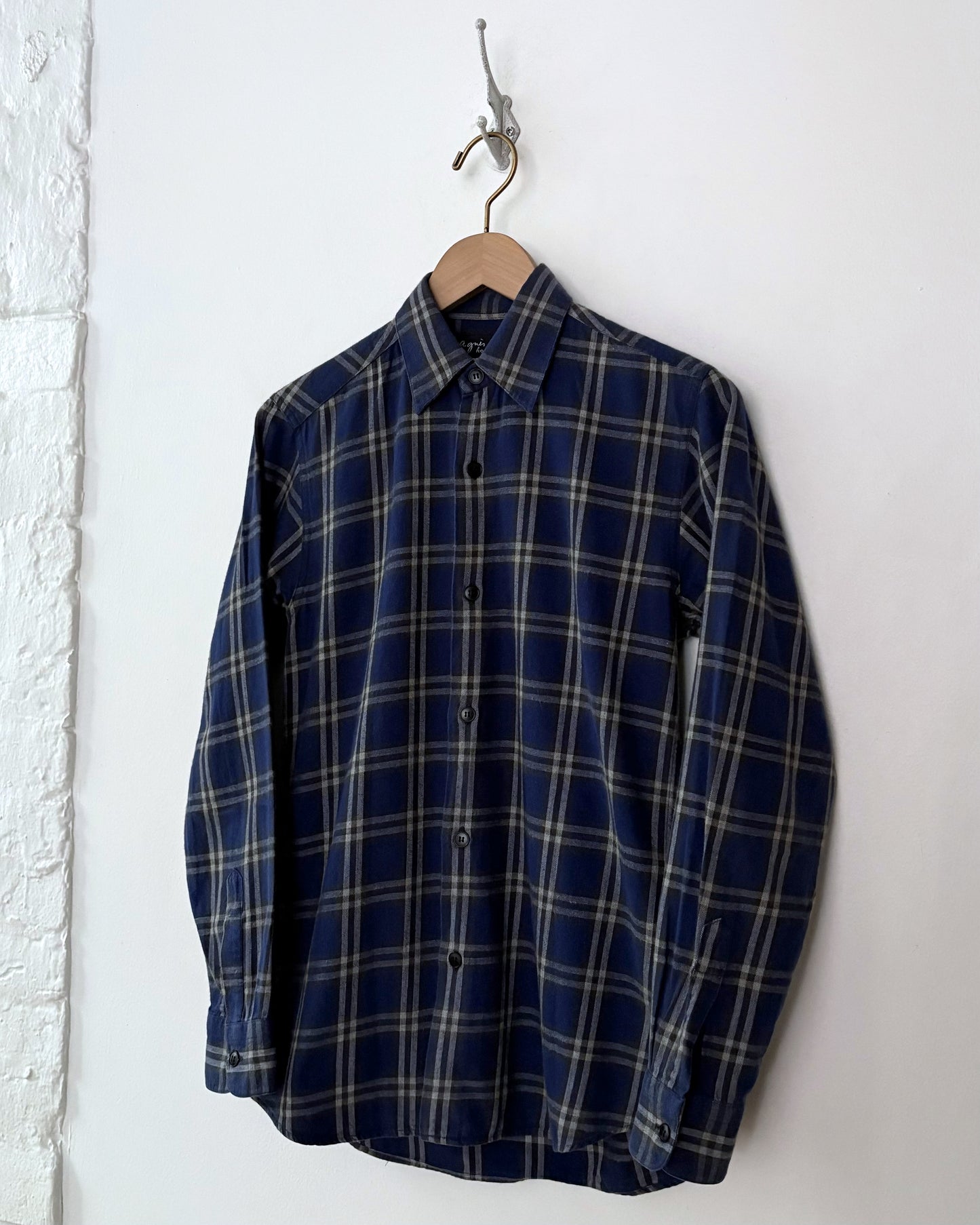 Agnes B. Homme Flannel