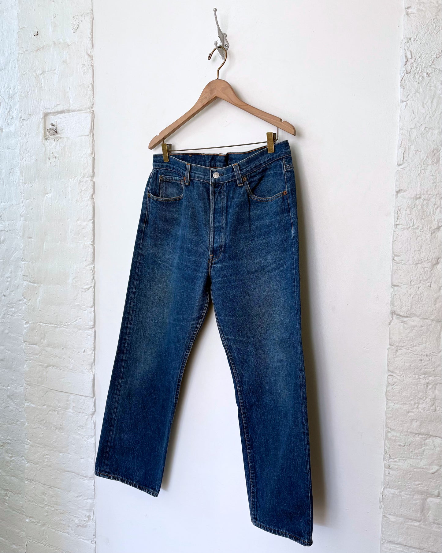 Vintage Levi's 501 (34x26)
