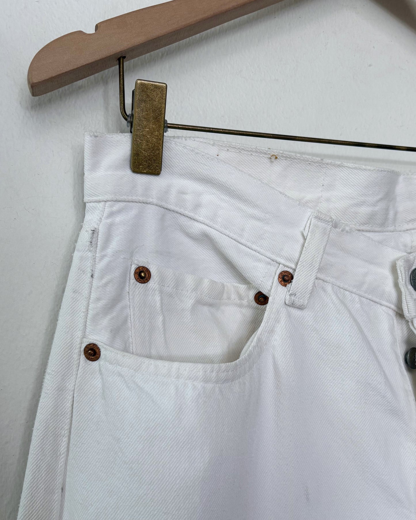 Vintage Levi's 501 (32x29)