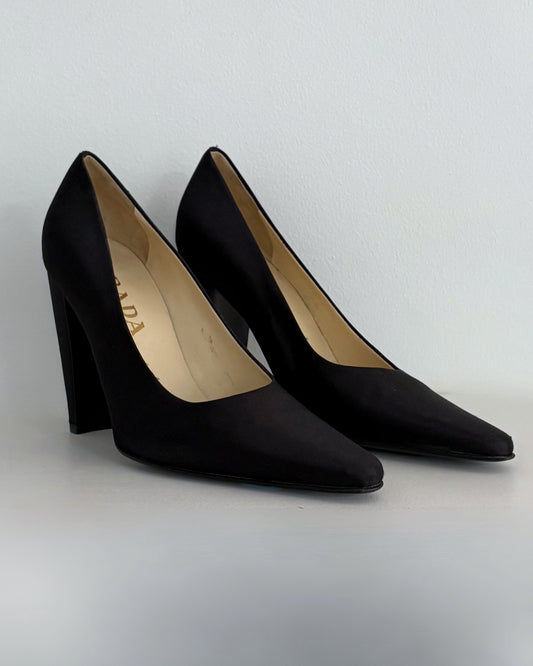 Prada Pumps