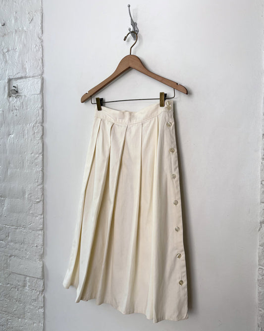 Calvin Klein Skirt 24"