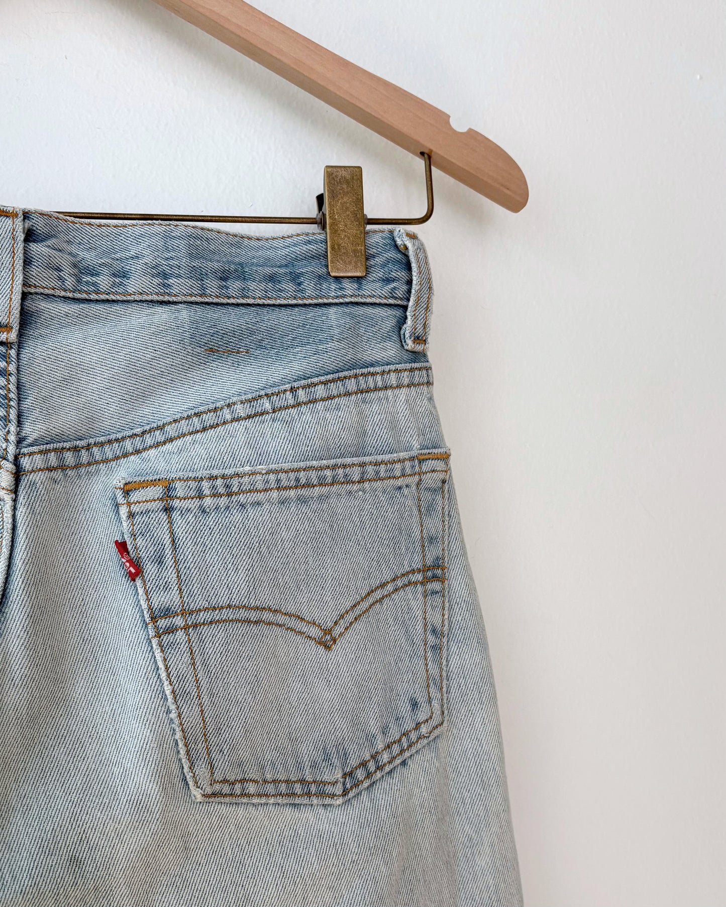 Vintage Levi's 501 (27x30)