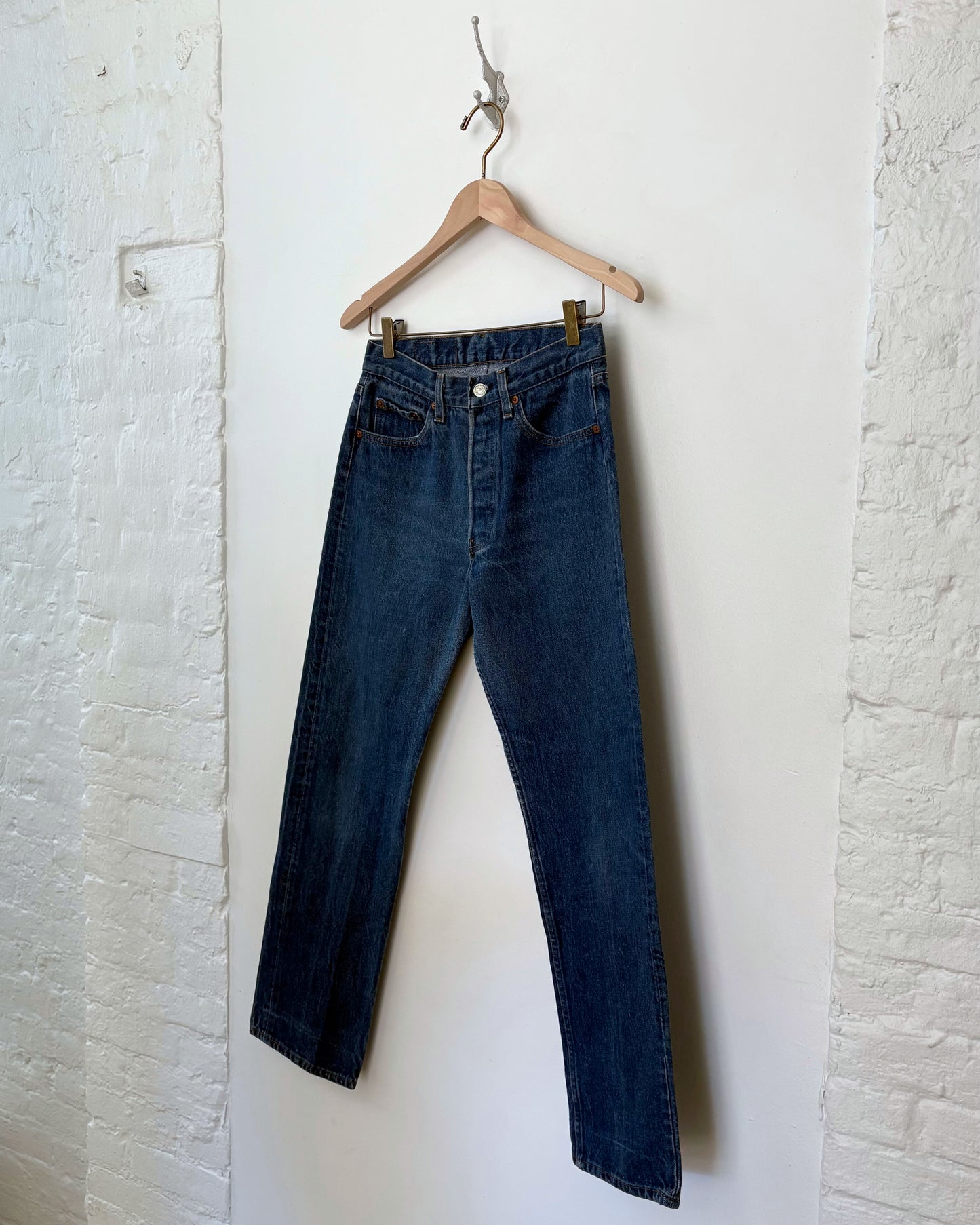 Vintage Levi's 501 (26x28)