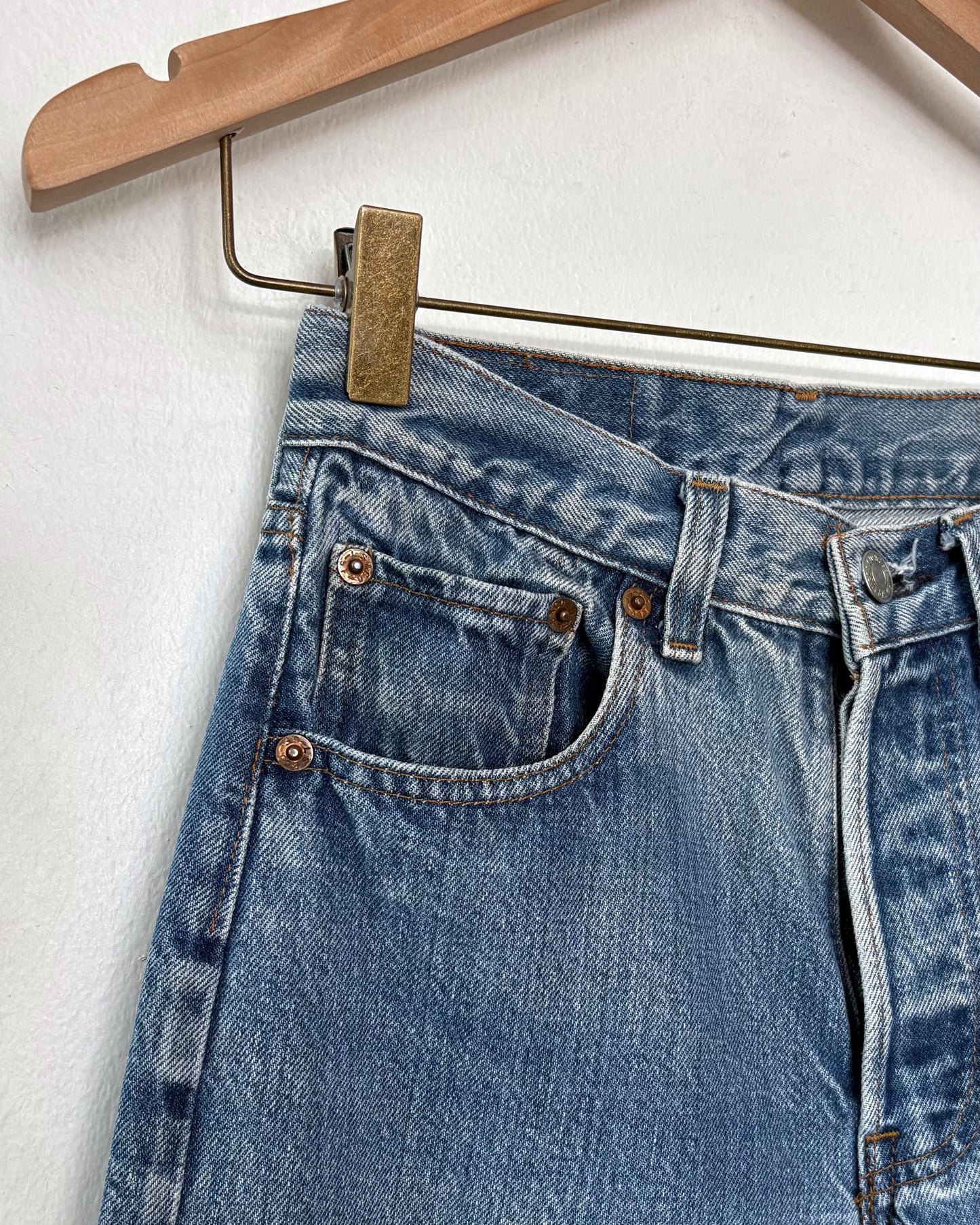 1980s Selvedge Levi’s 501 (26x30)