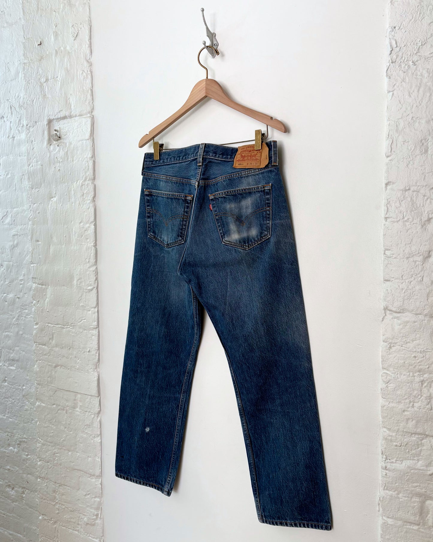 Vintage Levi's 501xx (32x28)
