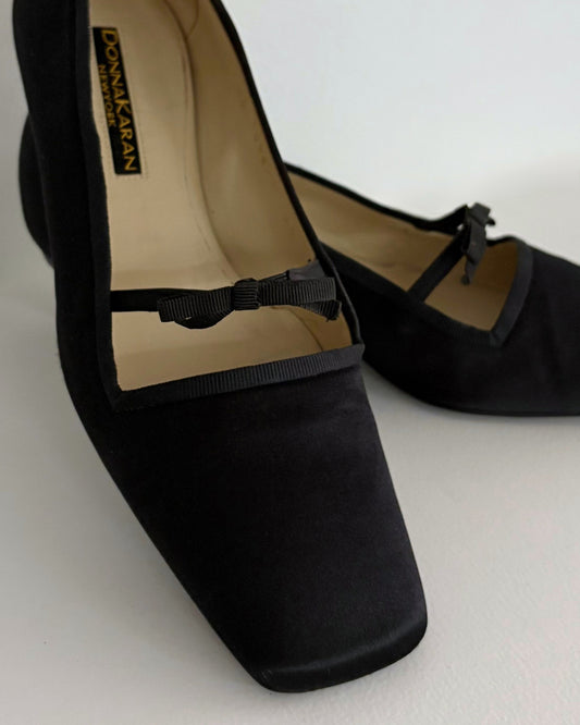 Donna Karan Pumps