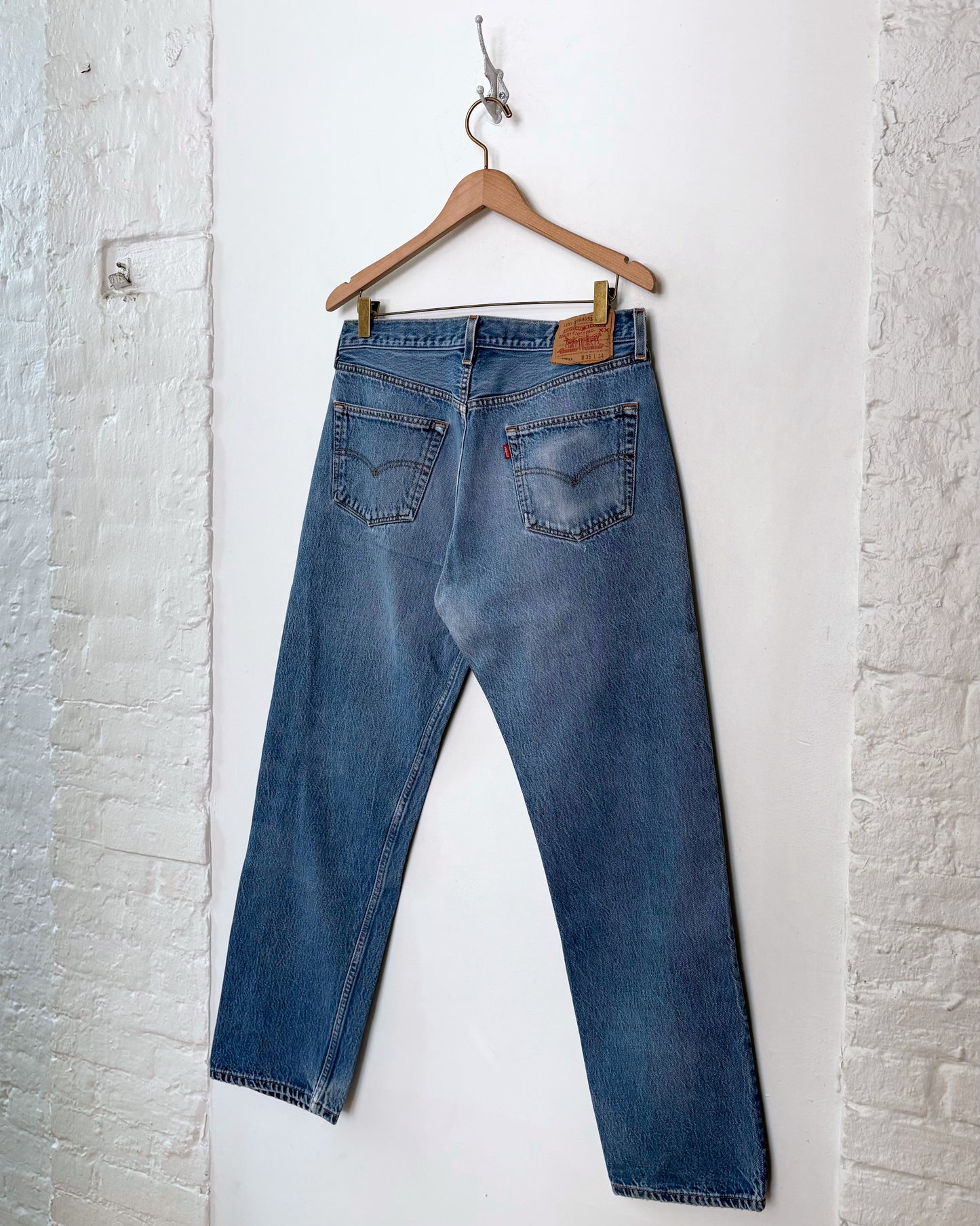Vintage Levi's 501 (32x31)